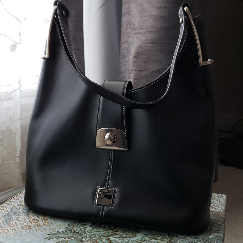 Dooney and Bourke Shoulder bag
